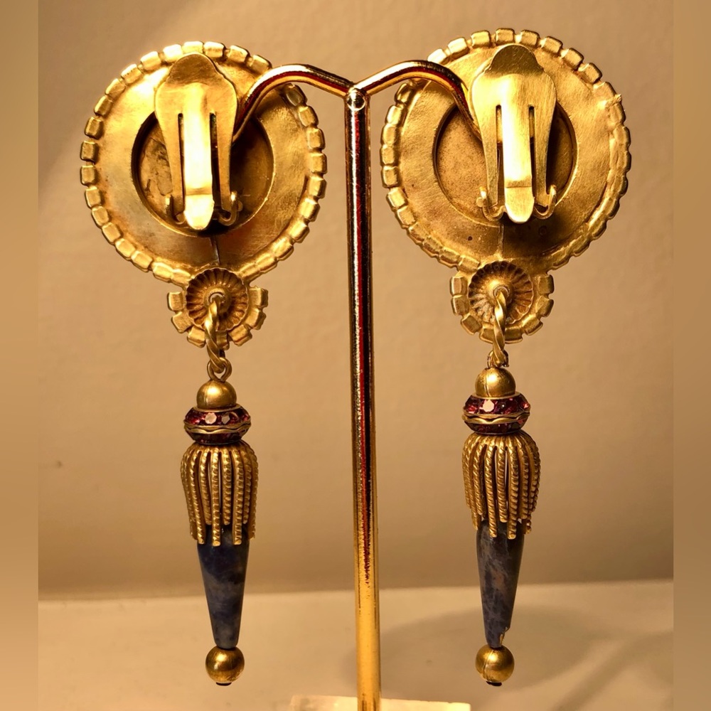 ✔️SOLD ✔️Stunning Sorrelli vintage brass/lapis/amethyst clip on earrings. - Picture 4 of 8